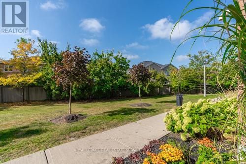 12 - 2614 Dashwood Drive, Oakville (West Oak Trails), ON - Outdoor