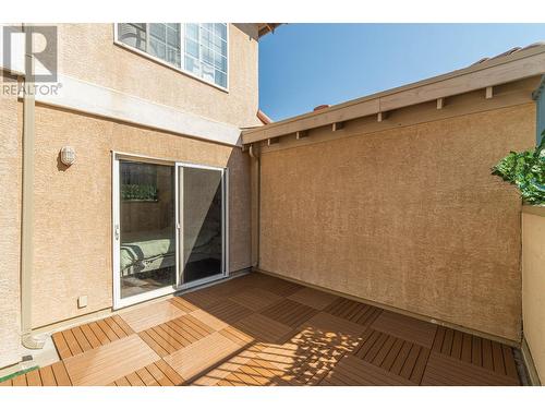 204-875 Sahali Terrace, Kamloops, BC - Outdoor With Exterior