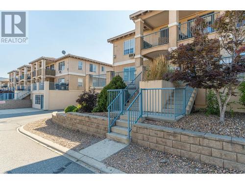 204-875 Sahali Terrace, Kamloops, BC - Outdoor