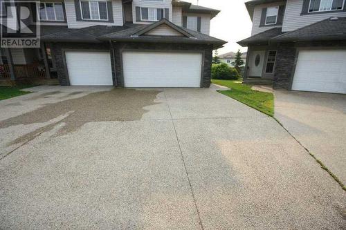 Double Garage with Two Car Driveway - 28, 411 Williams Drive, Fort Mcmurray, AB - Outdoor