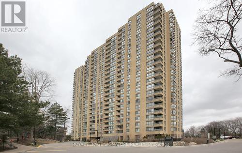 703 - 1 Concorde Place, Toronto (Banbury-Don Mills), ON - Outdoor With Facade