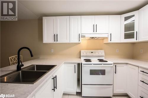 59 Livingstone Street E, Barrie, ON - Indoor Photo Showing Kitchen With Double Sink