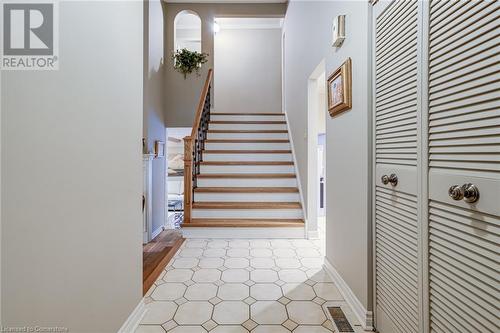 4519 Concord Place, Burlington, ON - Indoor Photo Showing Other Room