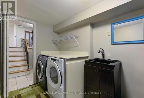 52 - 4165 Fieldgate Drive, Mississauga, ON - Indoor Photo Showing Laundry Room