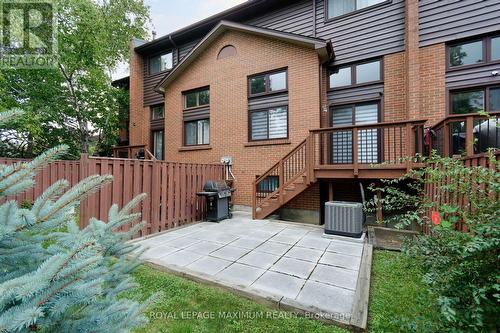 52 - 4165 Fieldgate Drive, Mississauga, ON - Outdoor