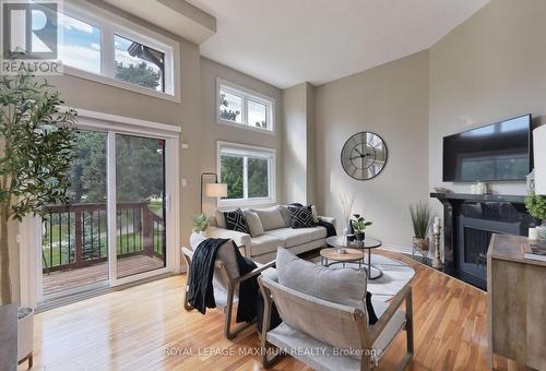 52 - 4165 Fieldgate Drive, Mississauga, ON - Indoor Photo Showing Living Room With Fireplace