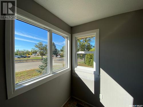 1004 1St Street W, Kindersley, SK - Indoor Photo Showing Other Room