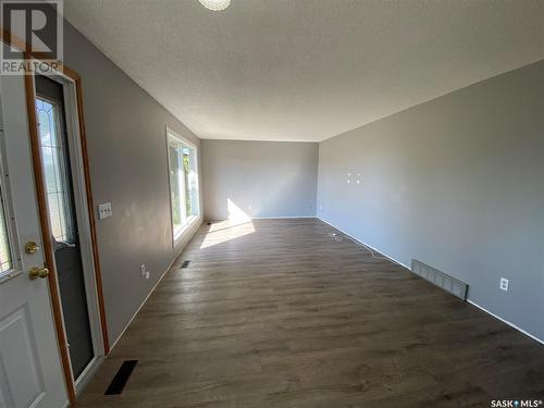 1004 1St Street W, Kindersley, SK - Indoor Photo Showing Other Room