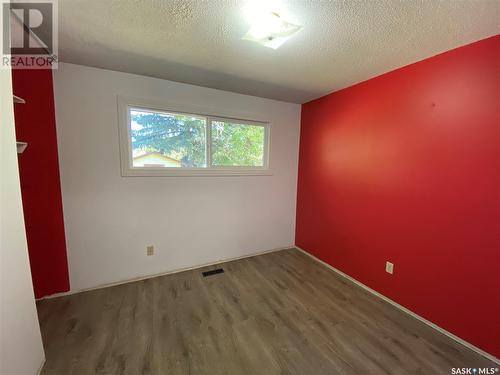 1004 1St Street W, Kindersley, SK - Indoor Photo Showing Other Room