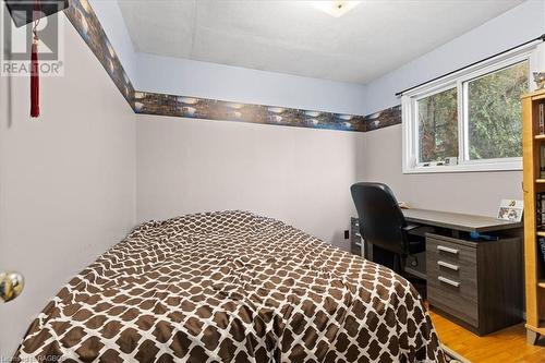 44264 Southgate Road 4, Southgate, ON - Indoor Photo Showing Bedroom