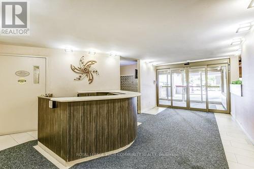 415 - 20 Edgecliff Golfway, Toronto (Flemingdon Park), ON - Indoor Photo Showing Other Room