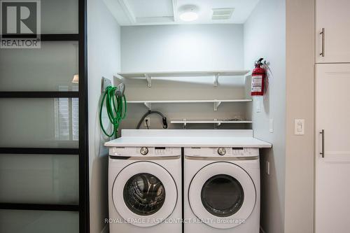 59 Livingstone Street E, Barrie (East Bayfield), ON - Indoor Photo Showing Laundry Room