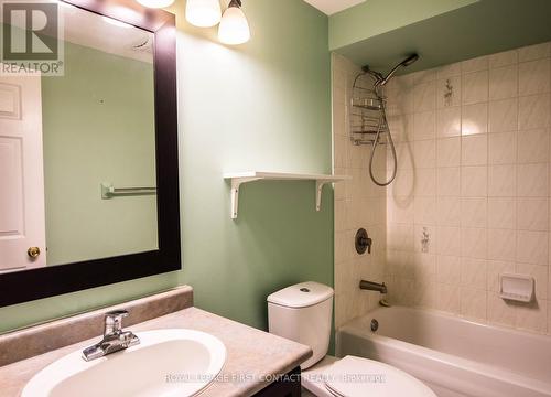 59 Livingstone Street E, Barrie (East Bayfield), ON - Indoor Photo Showing Bathroom