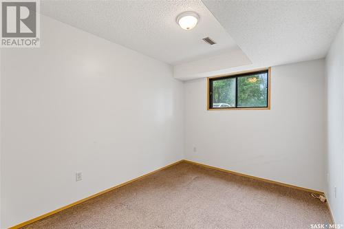 529 8Th Street E, Prince Albert, SK - Indoor Photo Showing Other Room