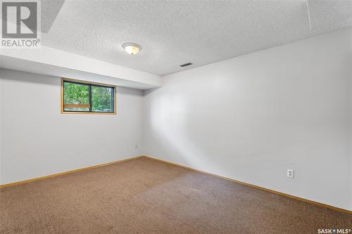 529 8Th Street E, Prince Albert, SK - Indoor Photo Showing Other Room