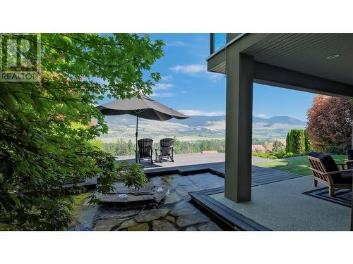 1749 Capistrano Drive, Kelowna, BC - Outdoor