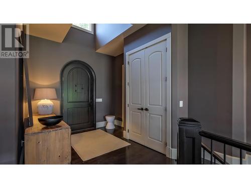 1749 Capistrano Drive, Kelowna, BC - Indoor Photo Showing Other Room