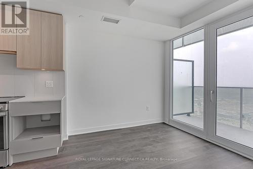 4911 - 3900 Confederation Parkway, Mississauga (City Centre), ON - Indoor Photo Showing Other Room