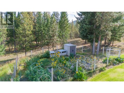 6040 Parnaby Road, Cranbrook, BC - Outdoor