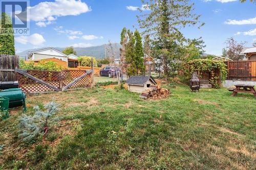 914 Murdoch Street, Creston, BC - Outdoor