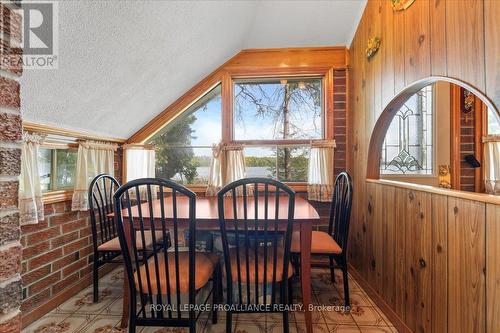 357 Coles Point Road, Trent Hills, ON - Indoor Photo Showing Dining Room