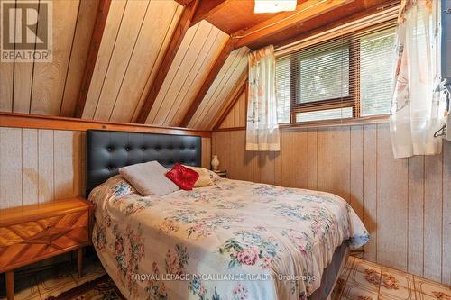 357 Coles Point Road, Trent Hills, ON - Indoor Photo Showing Bedroom