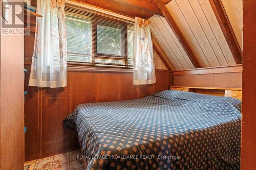 357 Coles Point Road, Trent Hills, ON - Indoor Photo Showing Bedroom