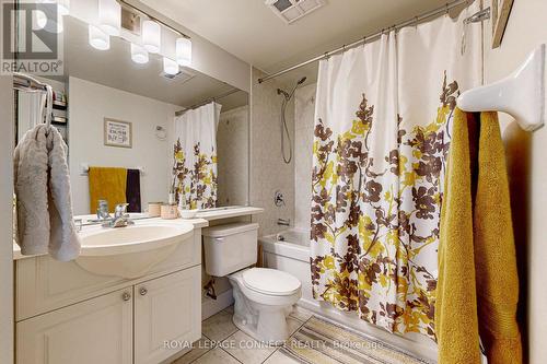 #1802 - 188 Doris Avenue, Toronto (Willowdale East), ON - Indoor Photo Showing Bathroom