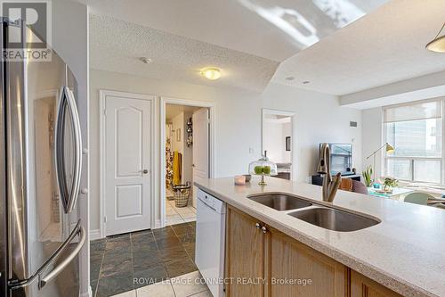 #1802 - 188 Doris Avenue, Toronto, ON - Indoor Photo Showing Kitchen With Double Sink