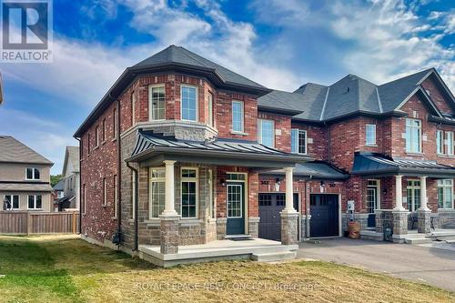 343 Luck Court, Newmarket, ON - Outdoor With Deck Patio Veranda With Facade