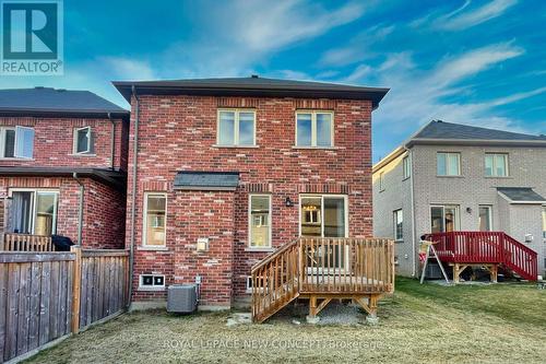 343 Luck Court, Newmarket (Woodland Hill), ON - Outdoor With Deck Patio Veranda With Exterior