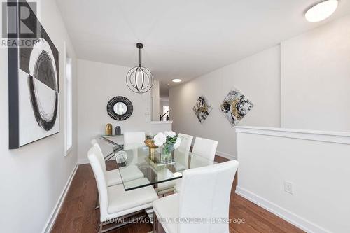 343 Luck Court, Newmarket, ON - Indoor Photo Showing Dining Room