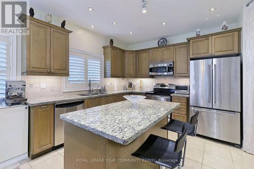 14 Babe'S Way, Whitchurch-Stouffville (Ballantrae), ON - Indoor Photo Showing Kitchen