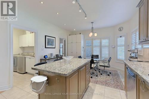 14 Babe'S Way, Whitchurch-Stouffville, ON - Indoor Photo Showing Kitchen