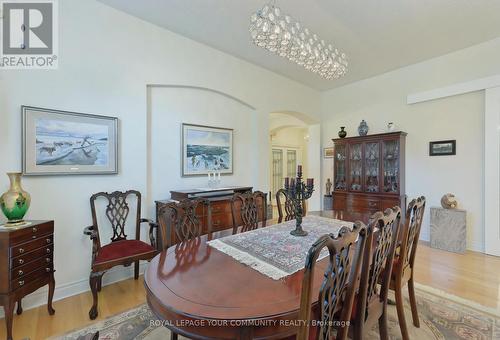 14 Babe'S Way, Whitchurch-Stouffville (Ballantrae), ON - Indoor Photo Showing Dining Room