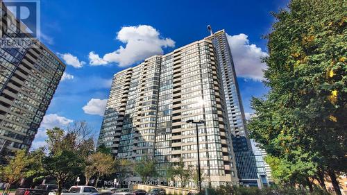 810 - 330 Rathburn Road W, Mississauga, ON - Outdoor With Facade