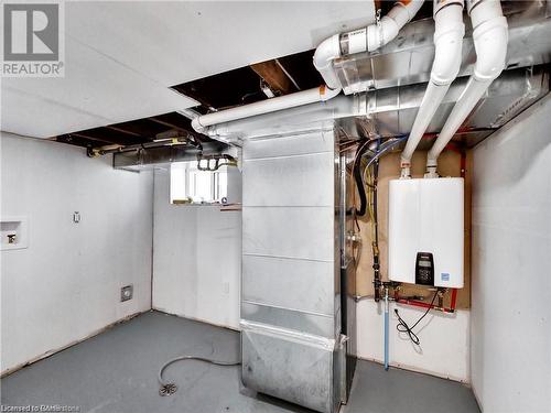 221 Glendale Avenue N, Hamilton, ON - Indoor Photo Showing Basement