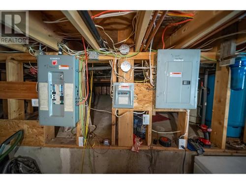 8251 Perry Creek Road, Cranbrook, BC - Indoor Photo Showing Basement