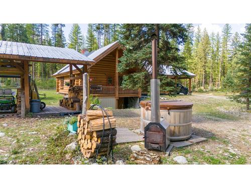 8251 Perry Creek Road, Cranbrook, BC - Outdoor