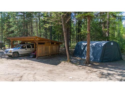 8251 Perry Creek Road, Cranbrook, BC - Outdoor