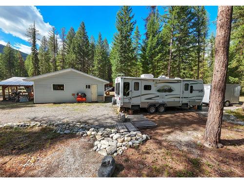 8251 Perry Creek Road, Cranbrook, BC - Outdoor