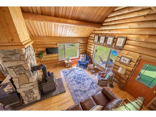 8251 Perry Creek Road, Cranbrook, BC - Indoor With Fireplace