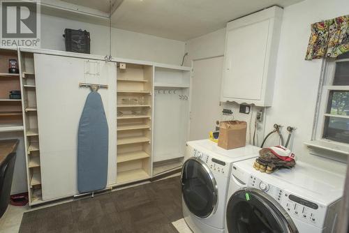 1835 Hamilton Avenue, Thunder Bay, ON - Indoor Photo Showing Laundry Room