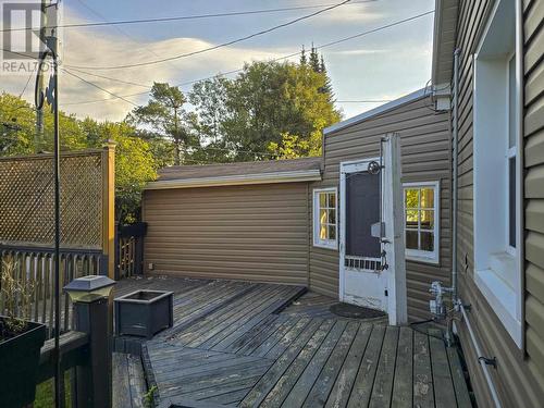 1835 Hamilton Avenue, Thunder Bay, ON - Outdoor With Exterior