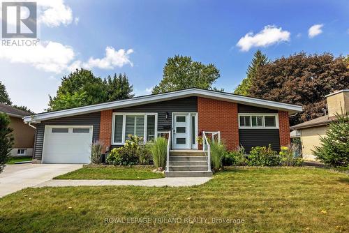 576 Ridgewood Crescent E, London, ON - Outdoor With Facade