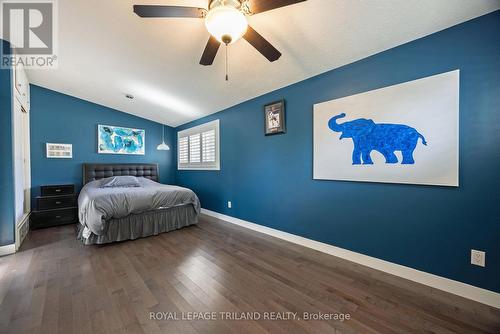 576 Ridgewood Crescent E, London, ON - Indoor Photo Showing Bedroom