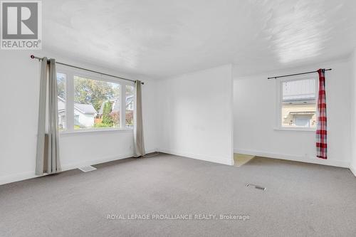 B - 21 Burton Street, Belleville, ON - Indoor Photo Showing Other Room