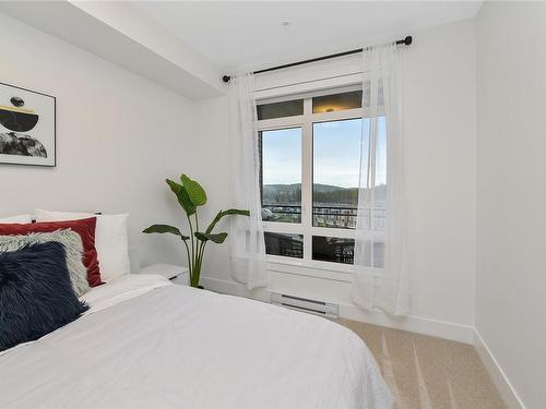 212-1110 Samar Cres, Langford, BC - Indoor Photo Showing Bedroom