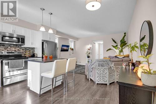 58 - 3200 Singleton Avenue, London, ON - Indoor Photo Showing Kitchen With Stainless Steel Kitchen With Upgraded Kitchen