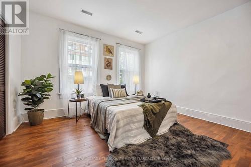 102 Bleecker Street, Toronto (Cabbagetown-South St. James Town), ON - Indoor Photo Showing Bedroom